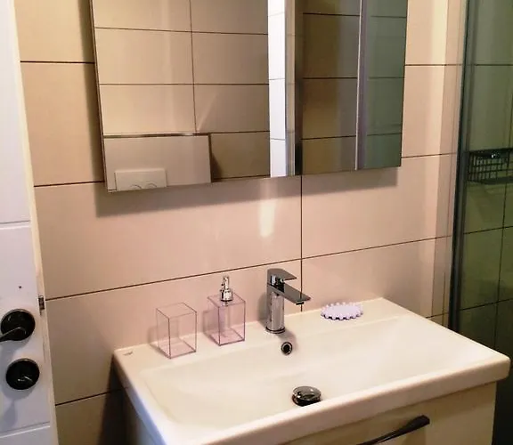 Molo Apartman *