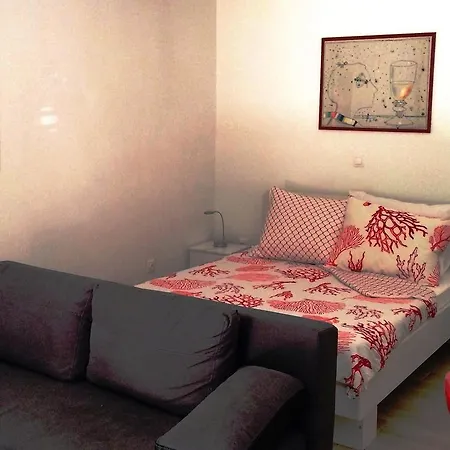 Molo Apartman *