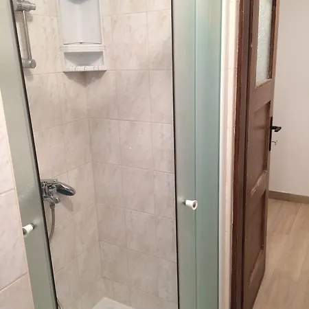 Molo Apartman *
